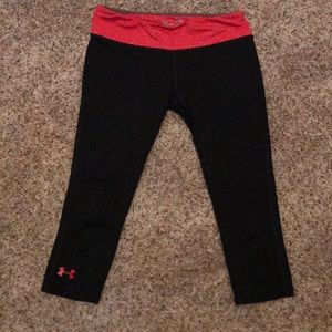 Under Armour workout capris size small